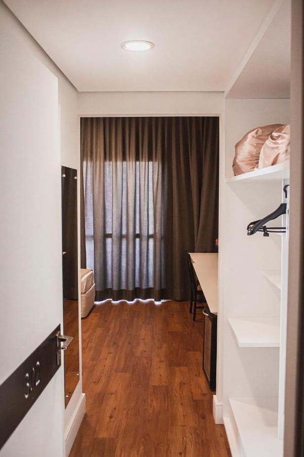 Premium Triple Room